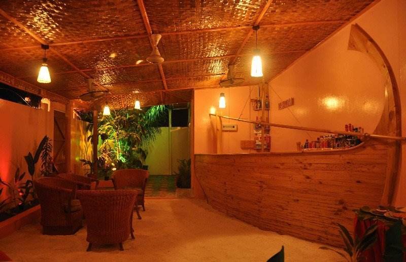 Arena Lodge Sky Maafushi Exterior foto